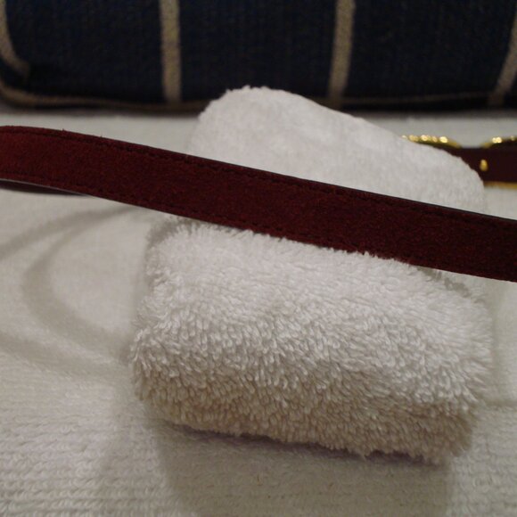 Gucci Burgundy Suede Gold Metal Interlocking G Buckle Skinny Belt (M) VERY GOOD! - Picture 9 of 13